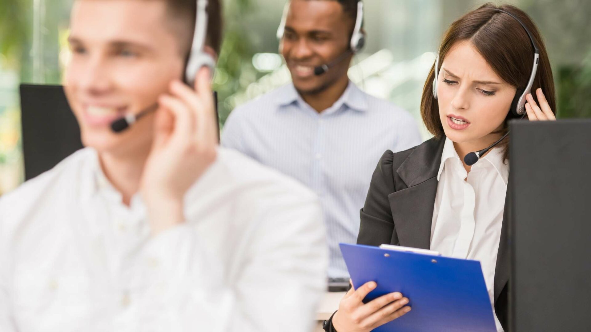 Top 10 call center compliance issues (with useful tips)