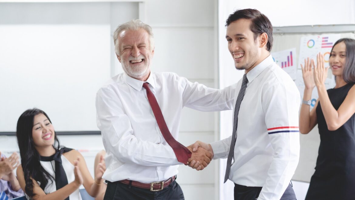 types of employee recognition